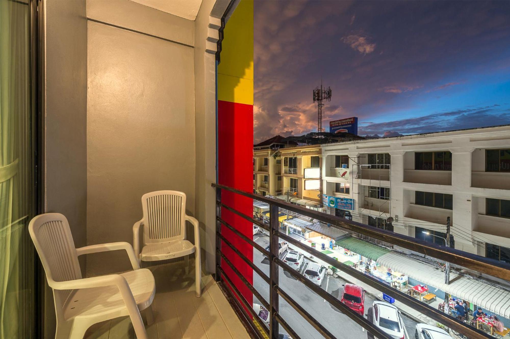Tiya House Rooms & Cafe Krabi Exterior photo